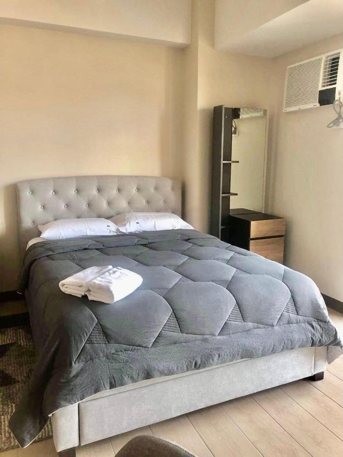 Luxury Bgc Condo In Taguig, Mckinley - Covered Parking And Wifi Free Zewnętrze zdjęcie